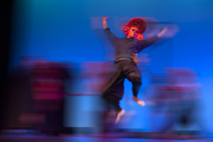 1709_SnakeLadder_Fav_Hi–2