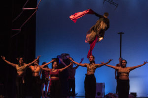 1709_SnakeLadder_Fav_Hi-6285